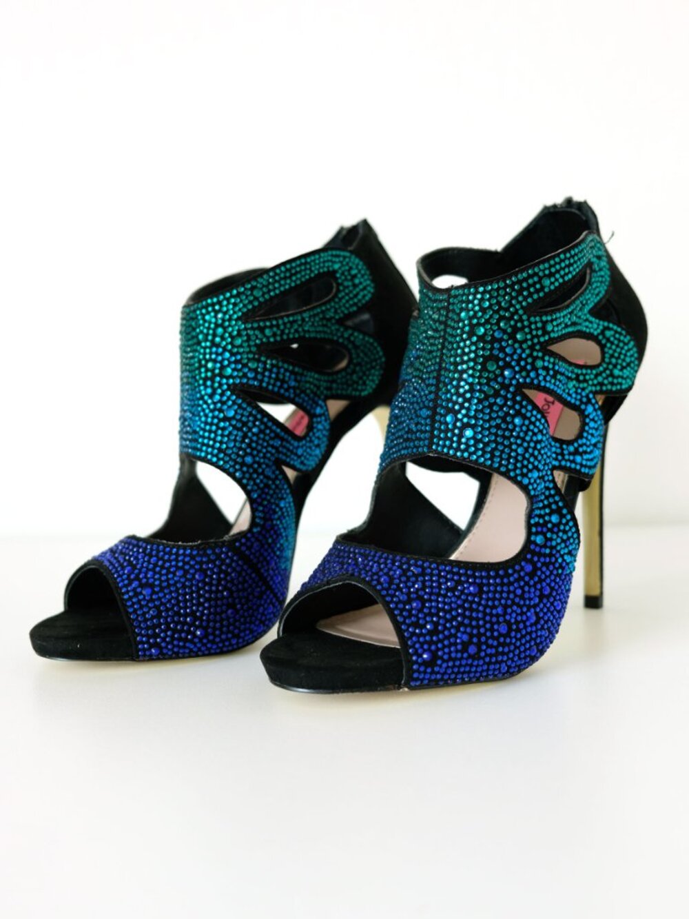 Betsey Johnson Nakkita Stiletto, Black with Sapphire-Emerald Ombré Rhinestones - Picture 2 of 9